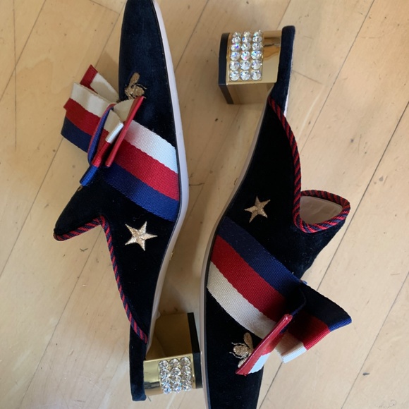 GUCCI Black velvet, web bow, bee/star mule, 40/10. PG - Picture 4 of 9